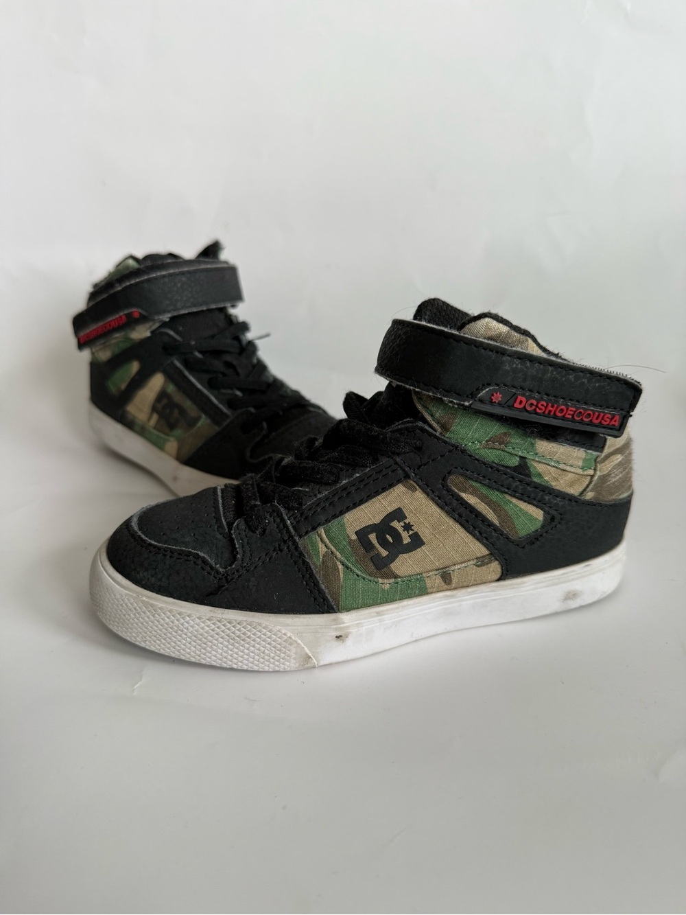 DC Kids Camo High-Top EV sneakers in size US 12